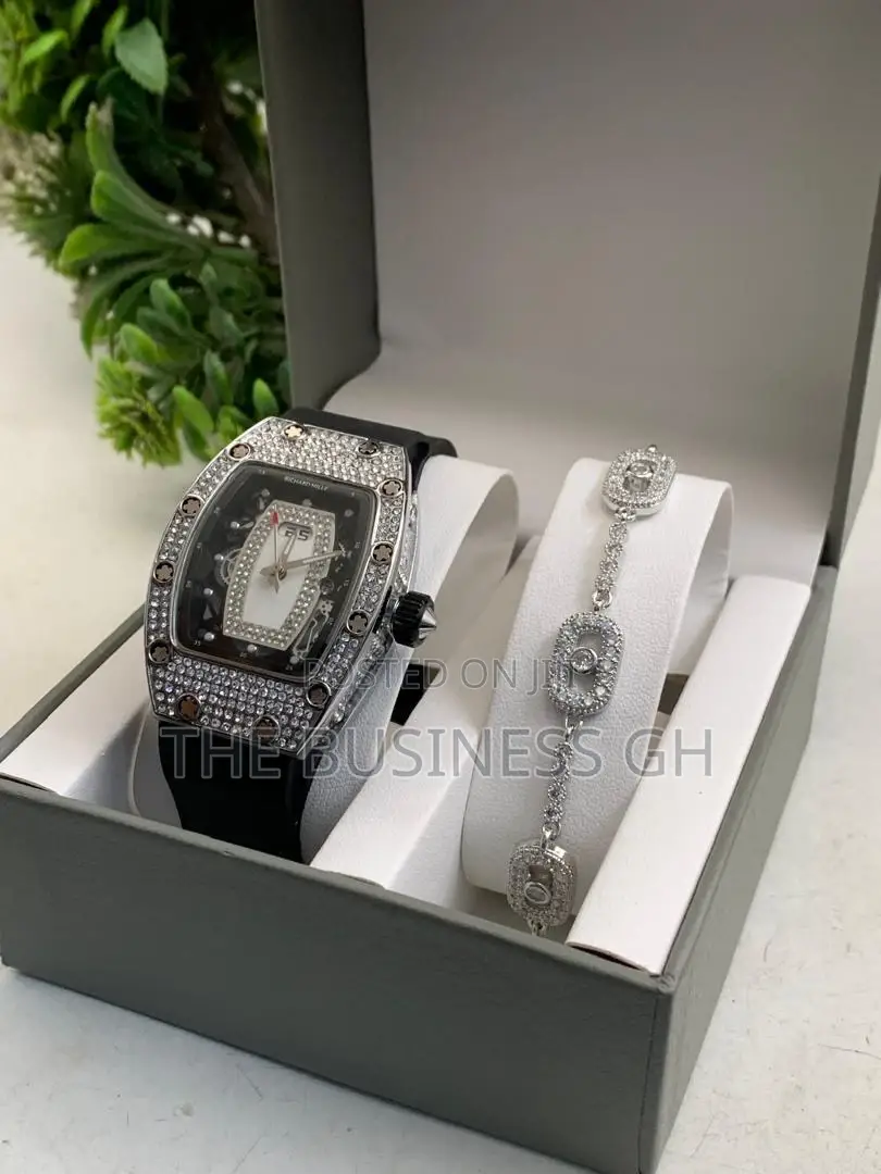 Watch With Bracelet