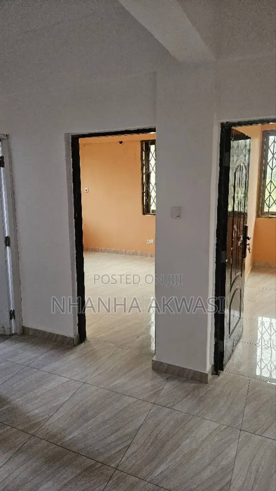 2bdrm Apartment in Sakumono, Tema Metropolitan for rent