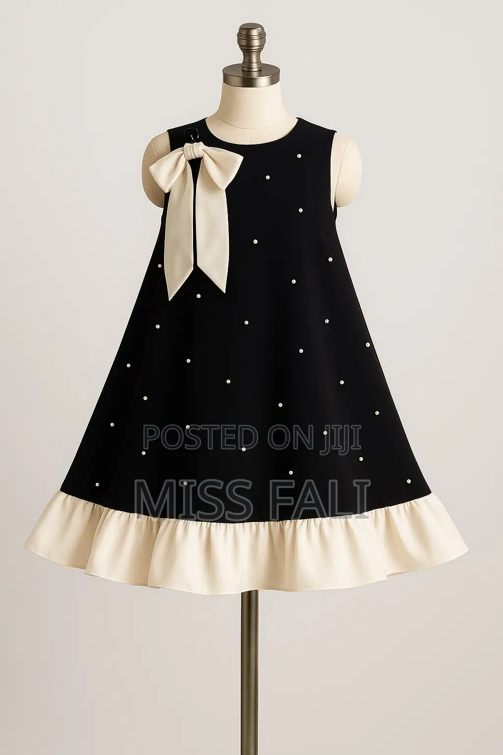 Tween Black Dress With Stones and Bow. 13-14y
