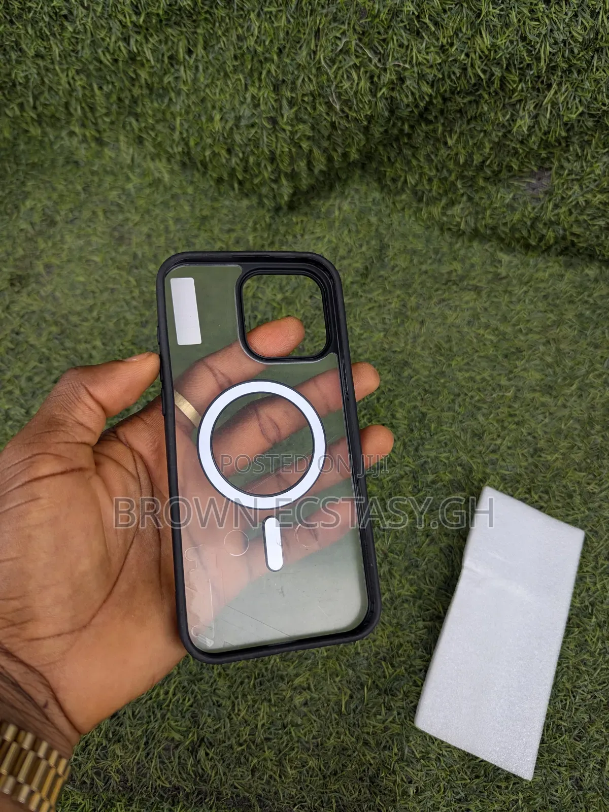 iPhone 16 Plus / 16 Pro Max Clear Case With Black