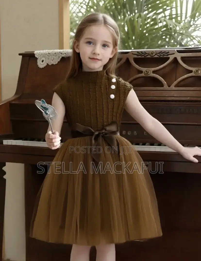 Beautiful Dress for 3-5yrs Only