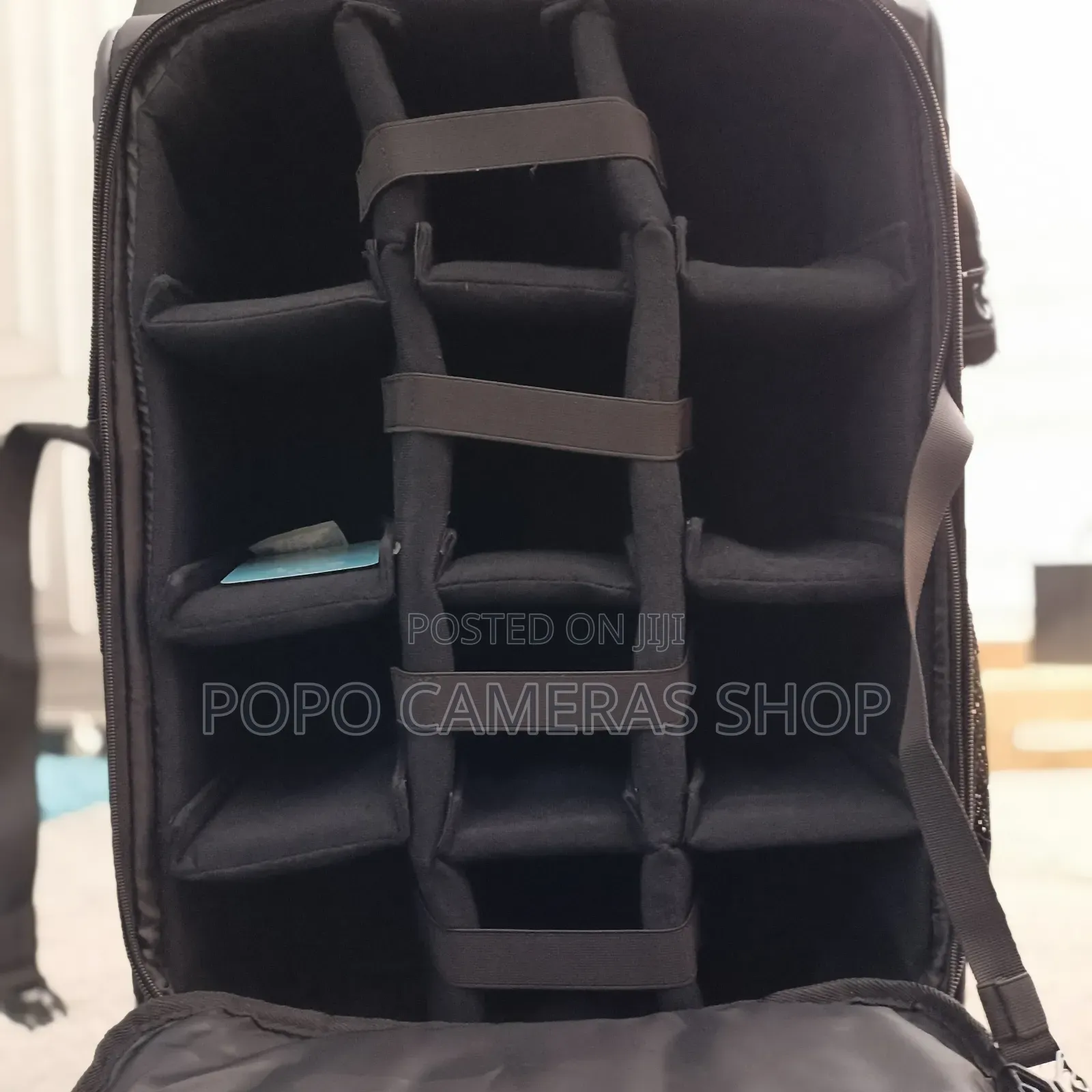 Cwatcun D136 2.0rolling Waterproof Camera Bag With Wheels
