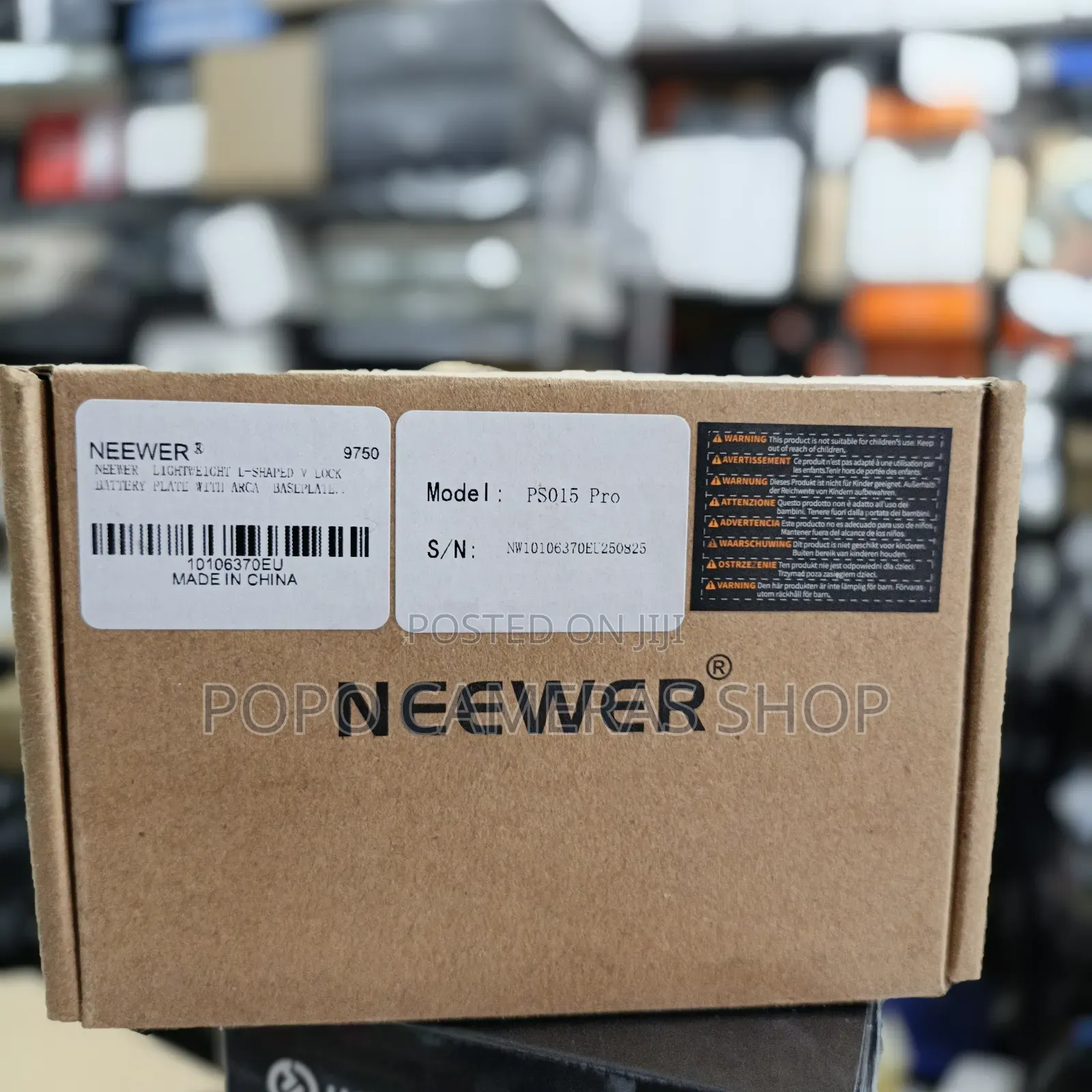 Neewer Pro Foldable v Mount Plate