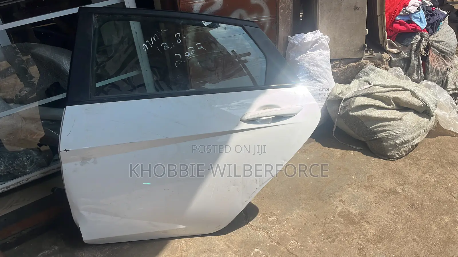 Elantra 2022 Door