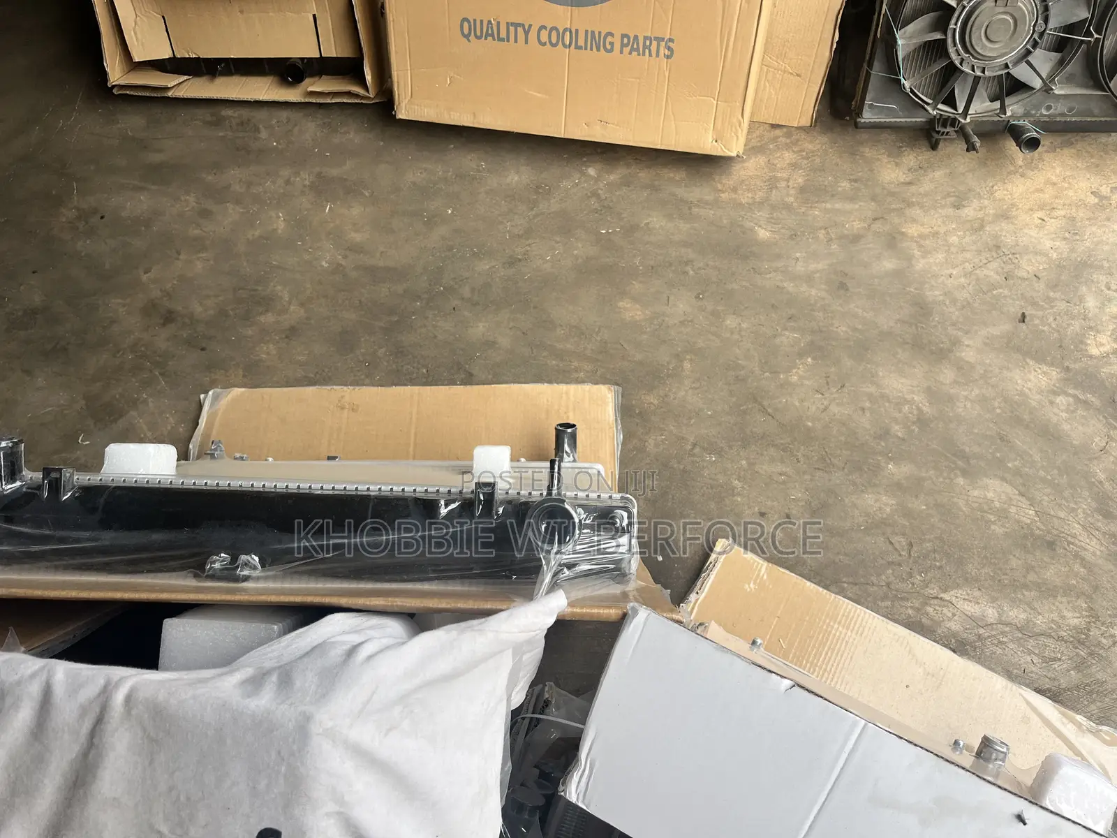 Hard Body Water Tank