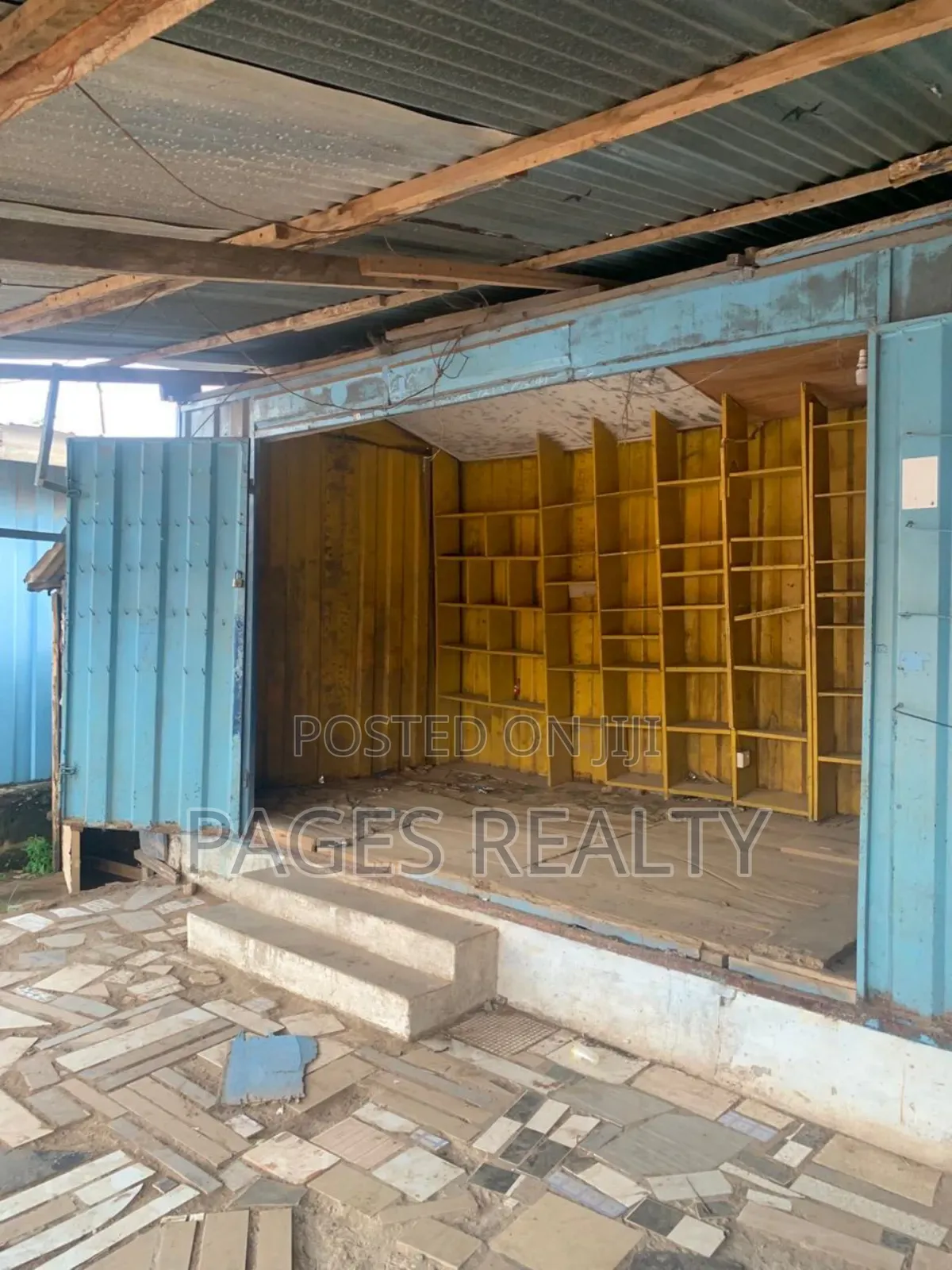 Container For Sale At Old Ashongman