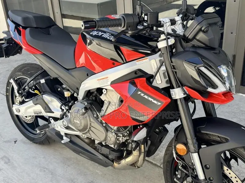 New Aprilia Tuono 2025 Red