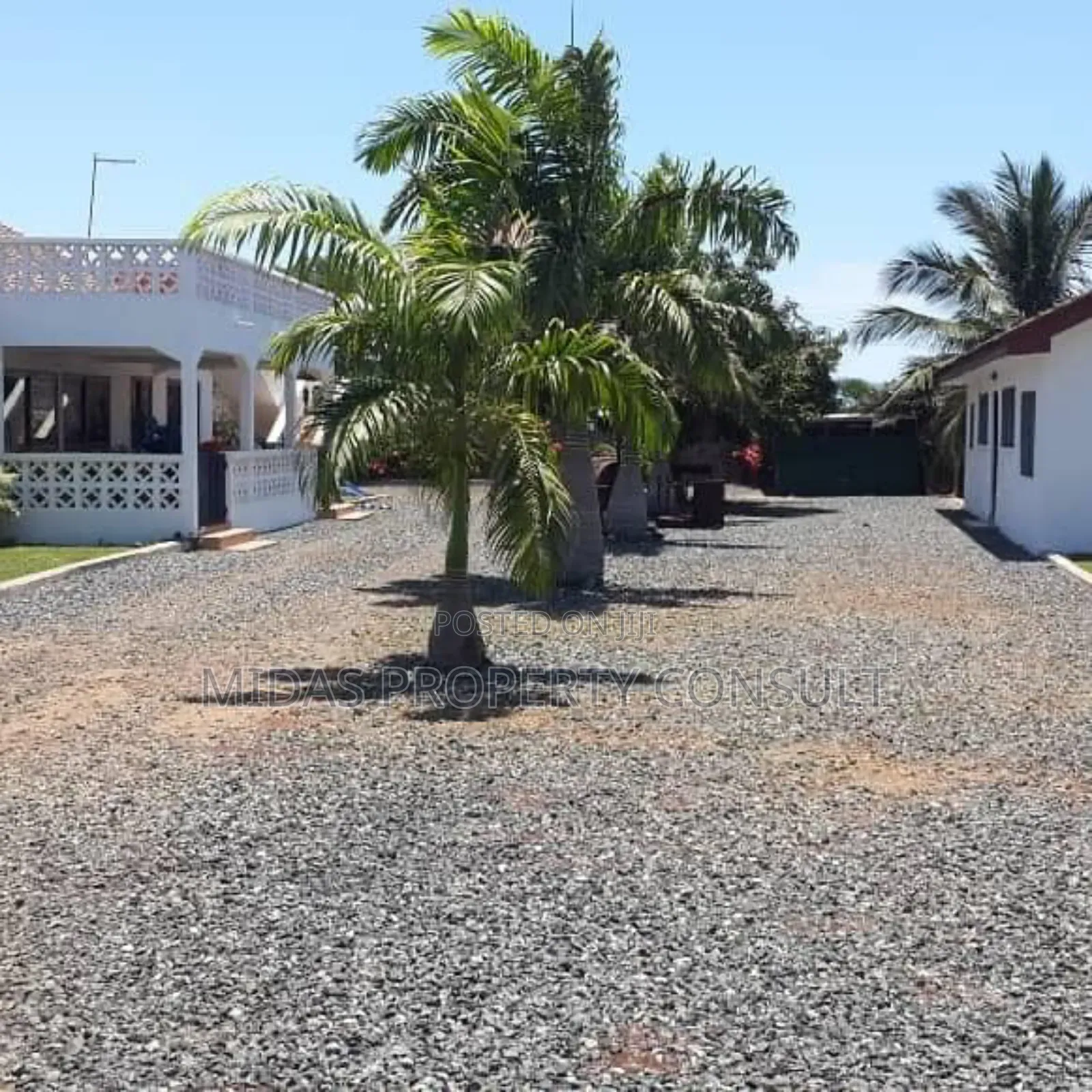 2bdrm House in Ada Foah, Sege for sale