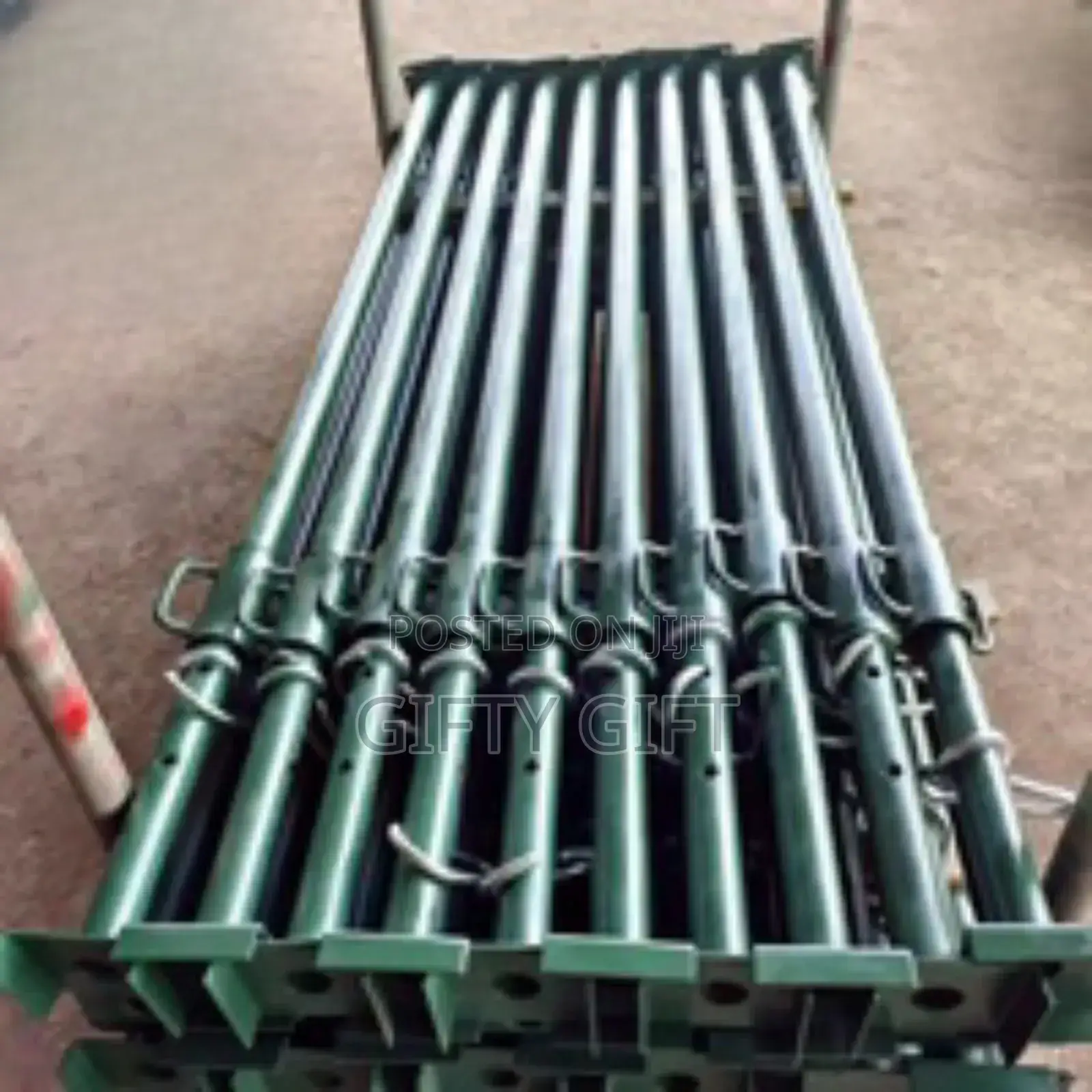 Adjustable Steel Italian Acrow Jacks/Props