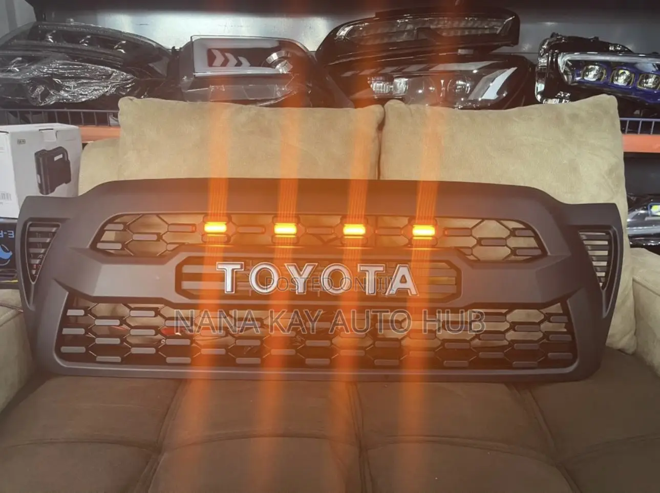 Toyota Tacoma 2018,2019,2020,2021,2022 2023 Front Grille