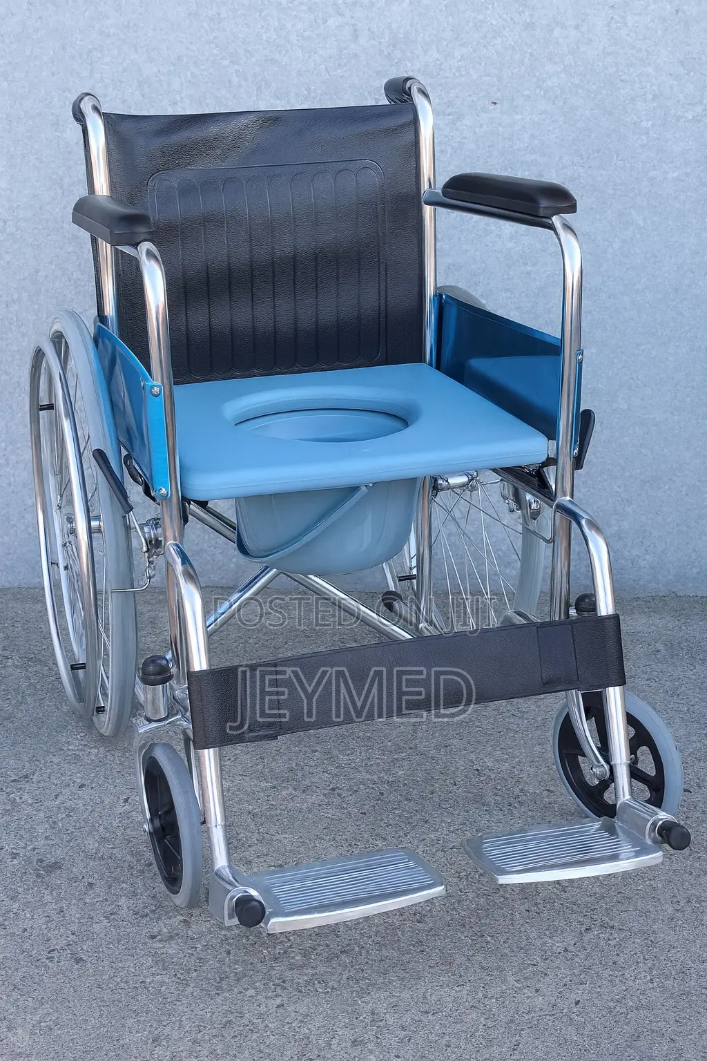 Commode Wheelchair
