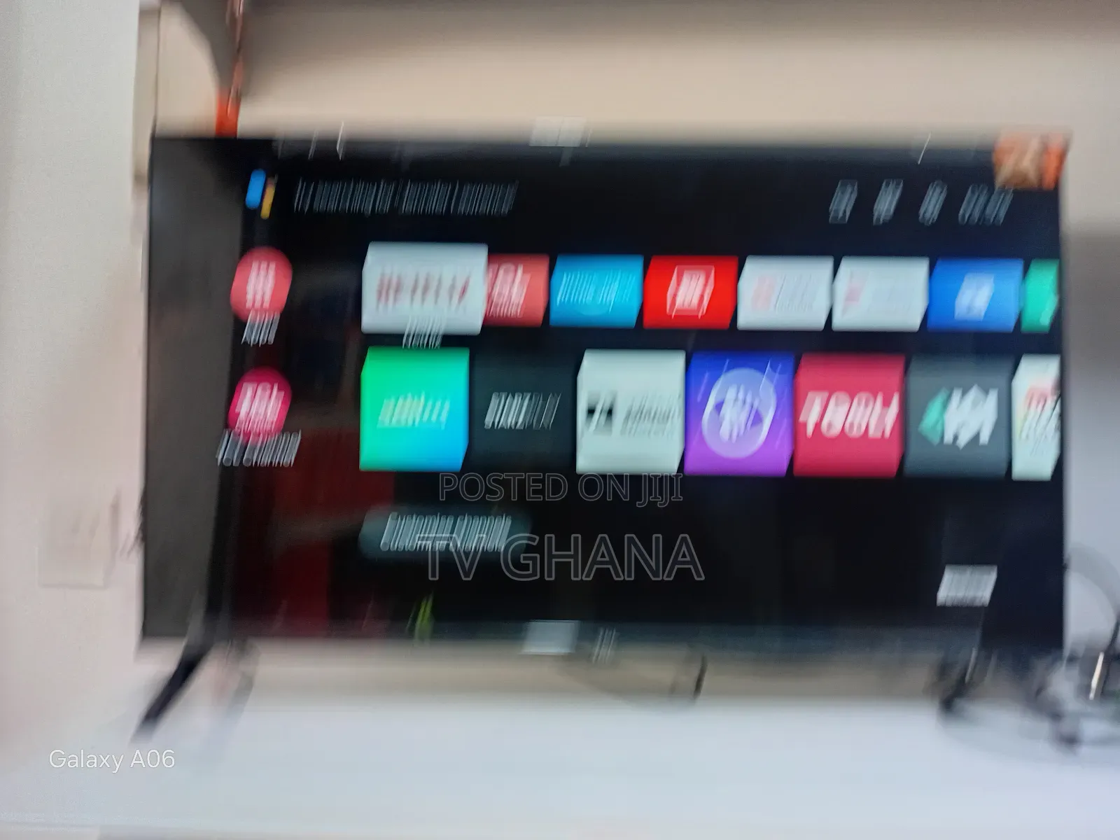 TCL 32" Hd Smart Tv – Slim Frame Design