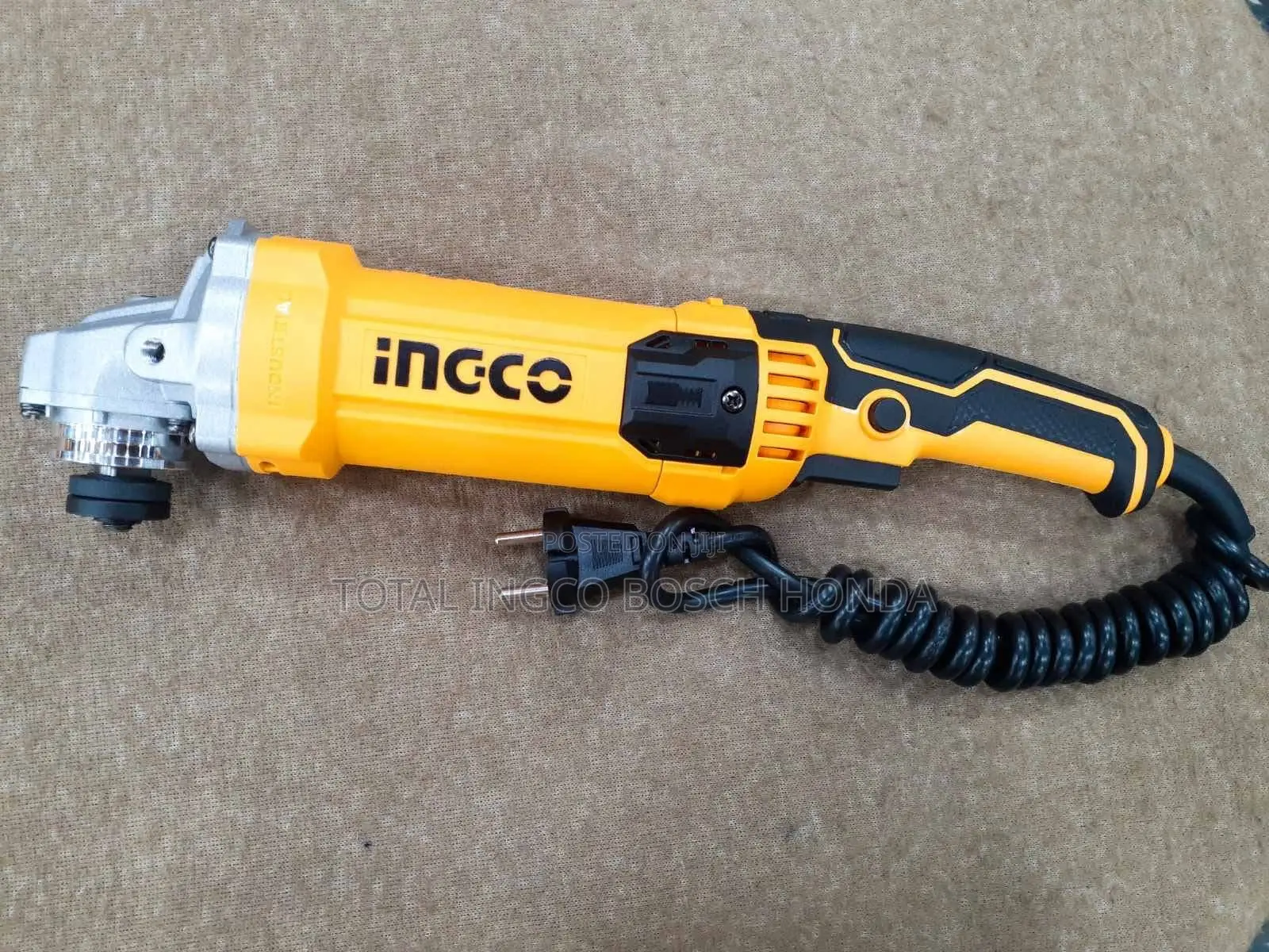 Cutting Machine 1100watt With Disc