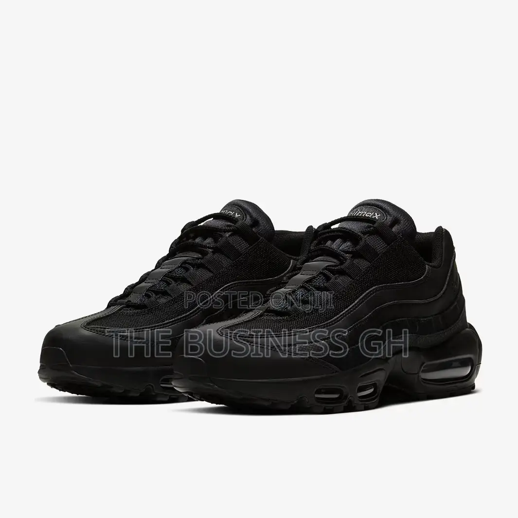 Nike Airmax 95 All Black Sneakers