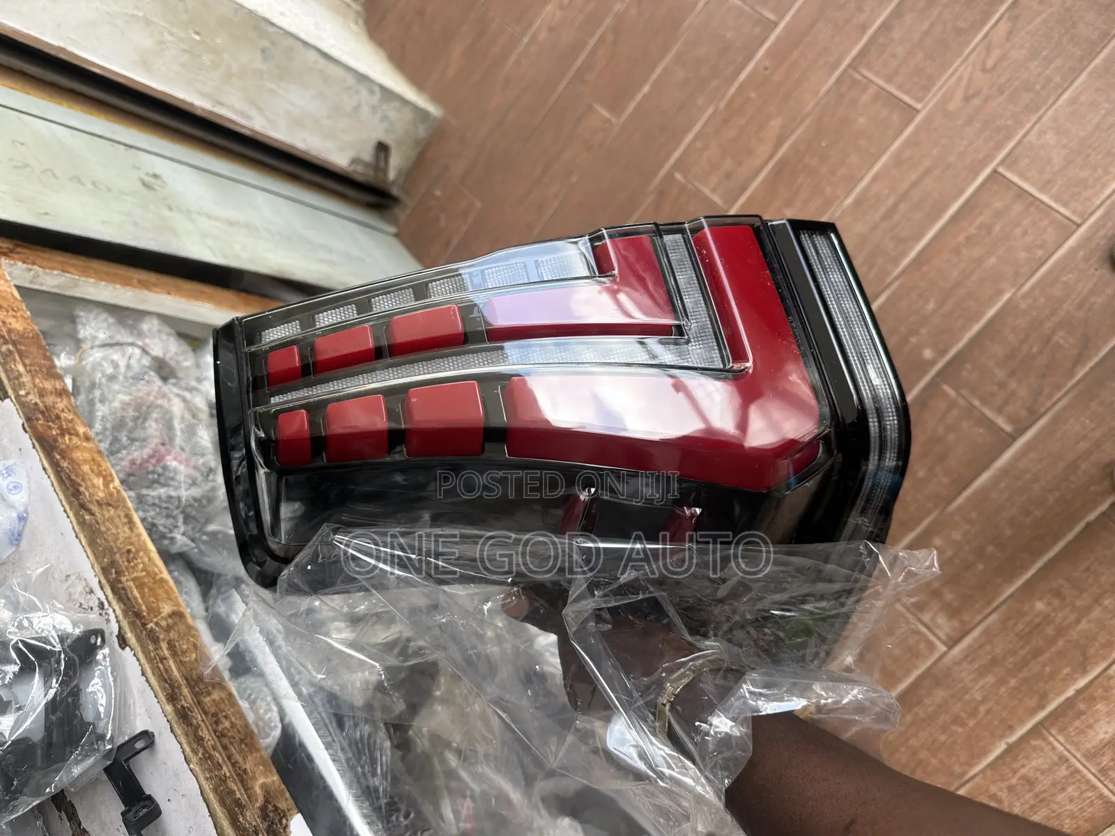 Toyota Landcruiser Prado 2017, 2018,2019,2020, Specs Tail Light