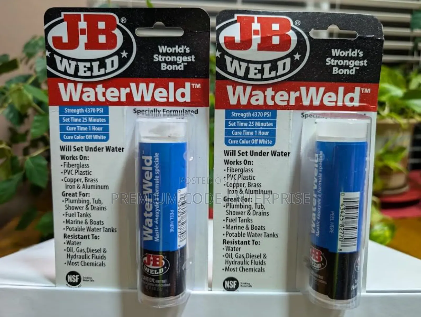 J-B Weld Waterweld Epoxy Putty – Waterproof, Underwater Repair Putty