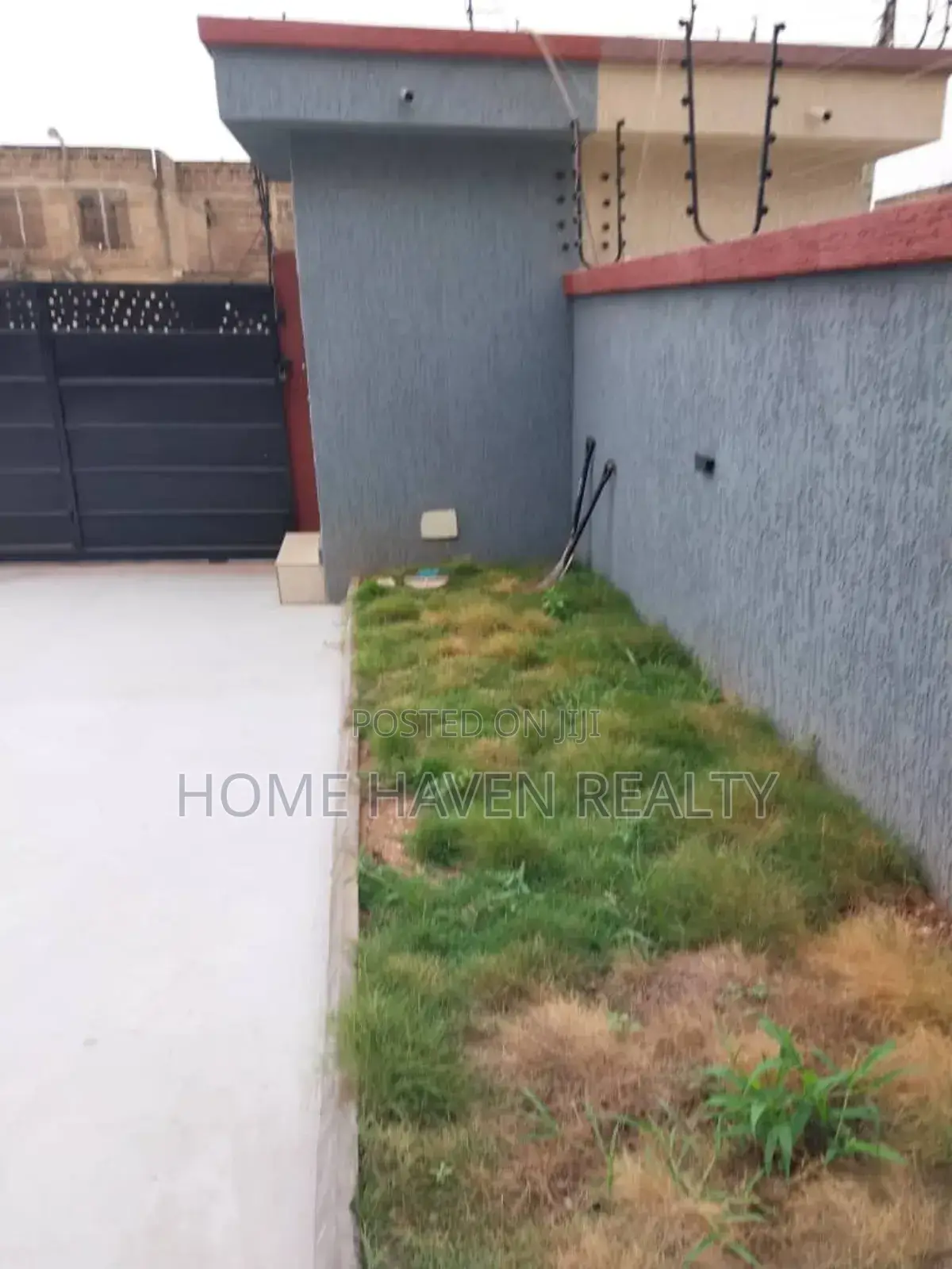 4bdrm House in Westland for sale