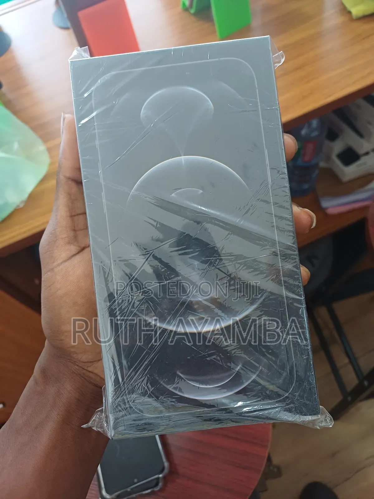 New Apple iPhone 12 Pro Max 256 GB Black