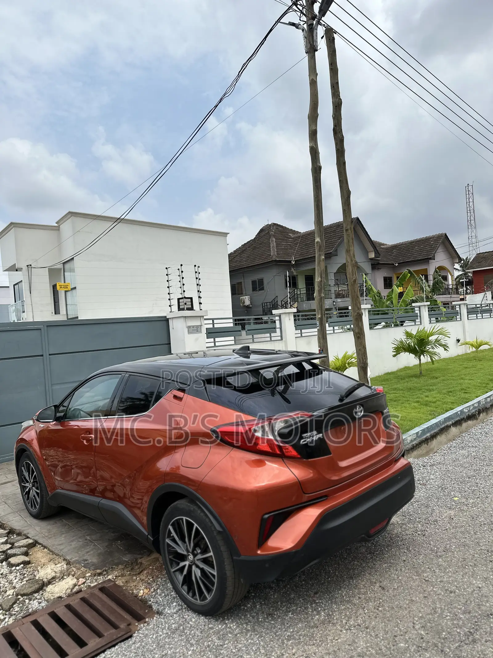 Toyota C-HR 2019 Orange