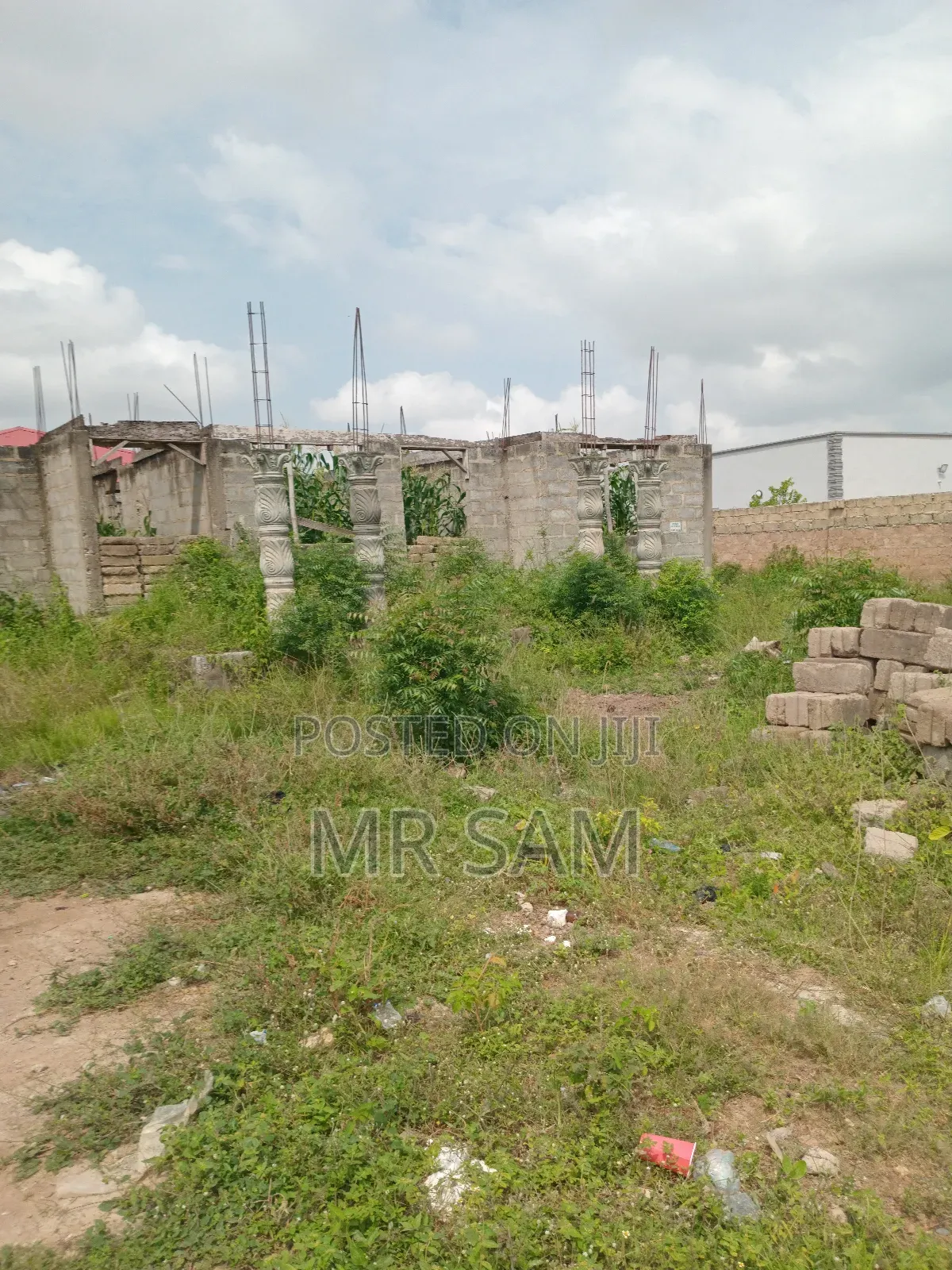 4bdrm House in Sam Properties, West Hills Mall Area for sale