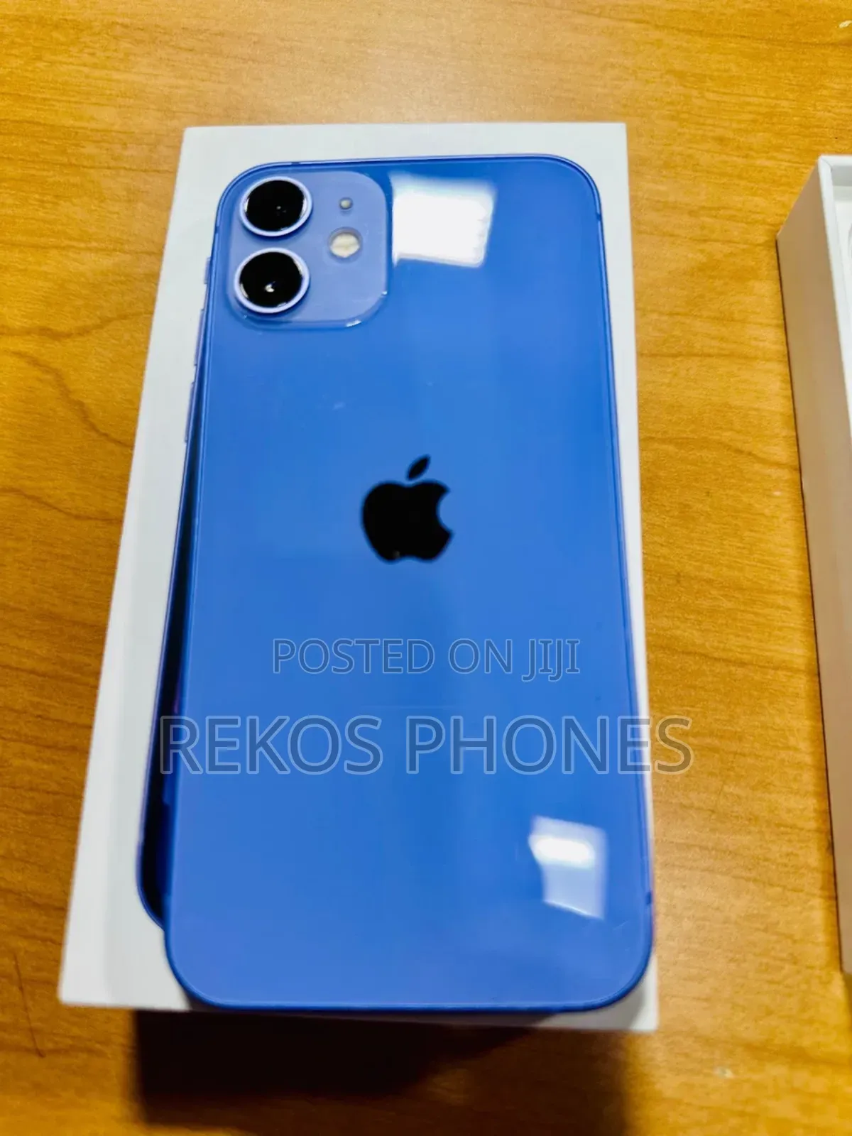 New Apple iPhone 12 256 GB Purple