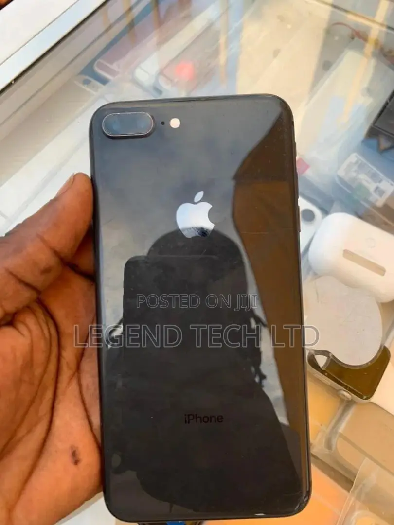 Apple iPhone 7 Plus 32 GB Black