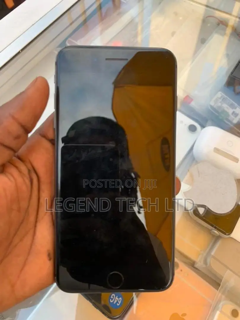Apple iPhone 7 Plus 32 GB Black