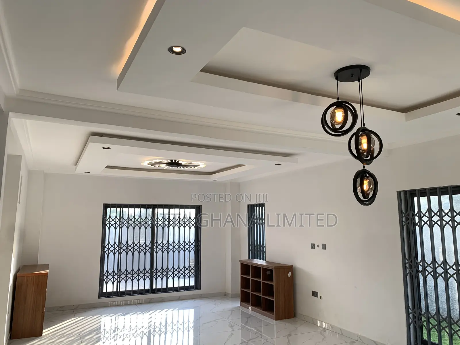 4bdrm House in Oyarifa, Ghana Flag for sale