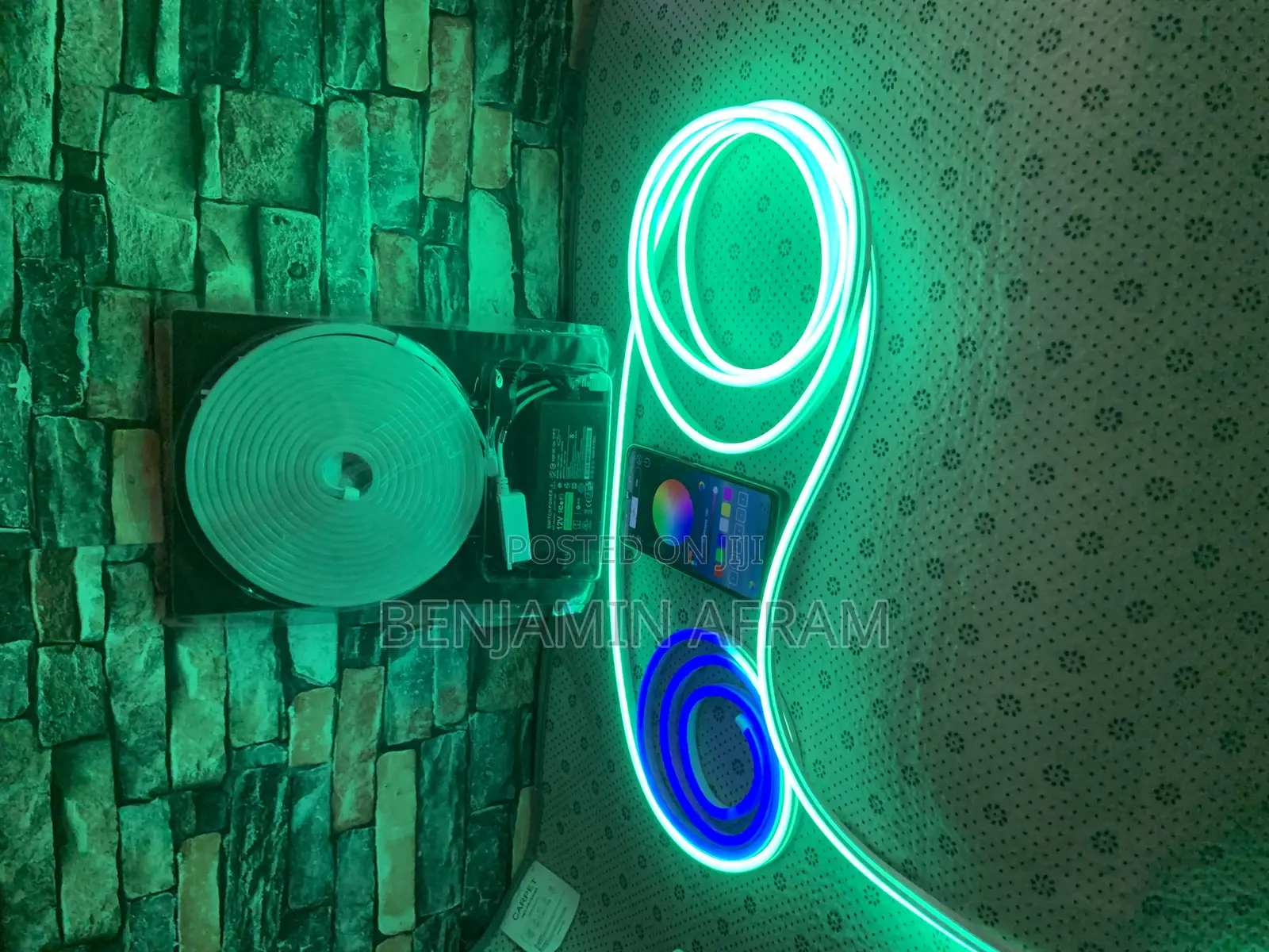 Glow Fade Nein Light