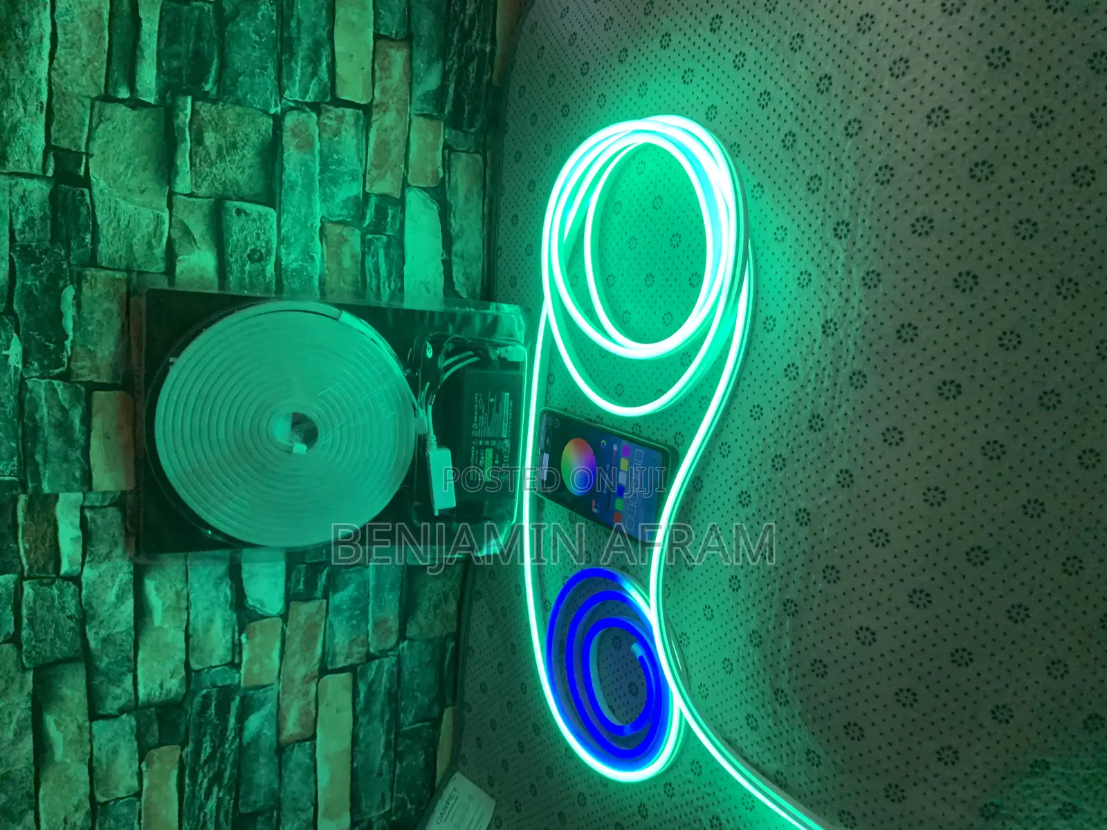Glow Fade Nein Light