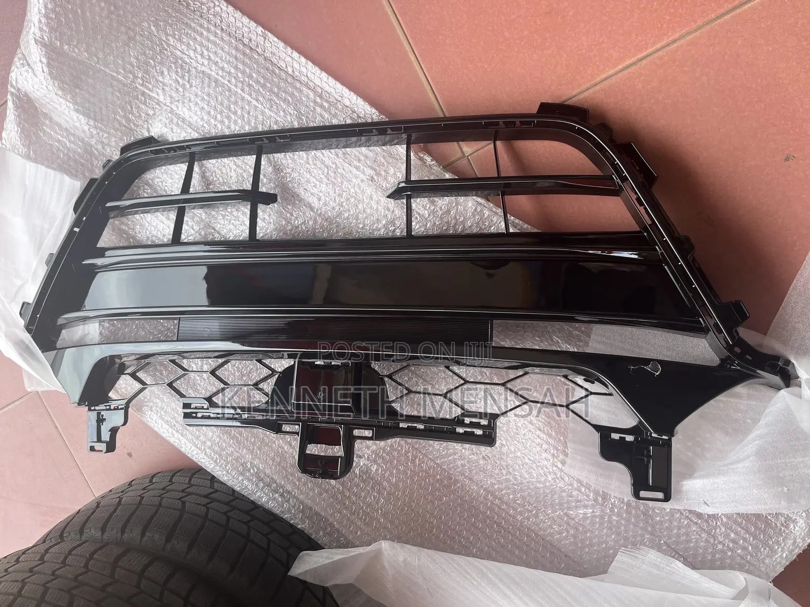 Honda Accord 2018 -2020 Bumper Grill