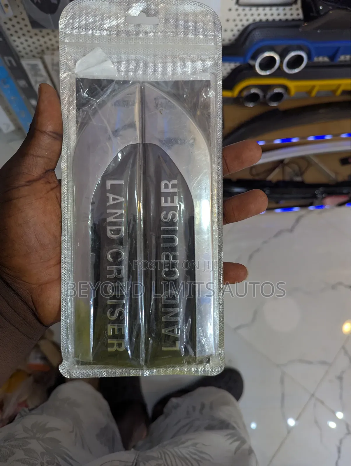 Toyota Land Cruiser Fender/ Side Logo