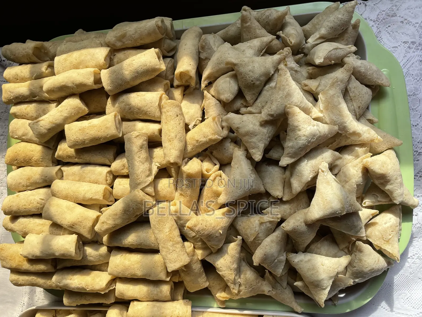 Frozen Springrolls And Samosa In Adenta
