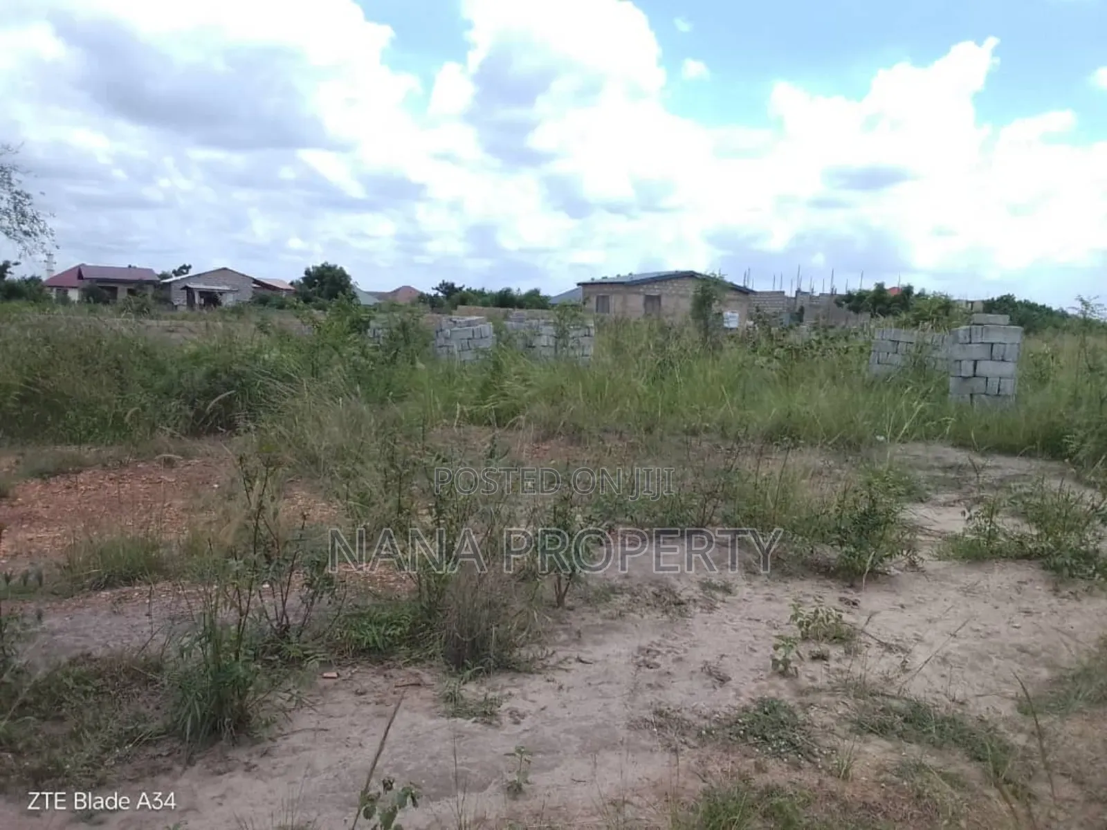 Road Side Land for Sale Located at Dowdowa Behind the Dowdowa