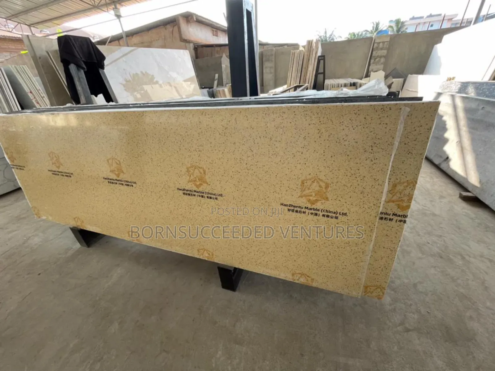 New Diamond Gold Quartz Stones 9ft by 3ft