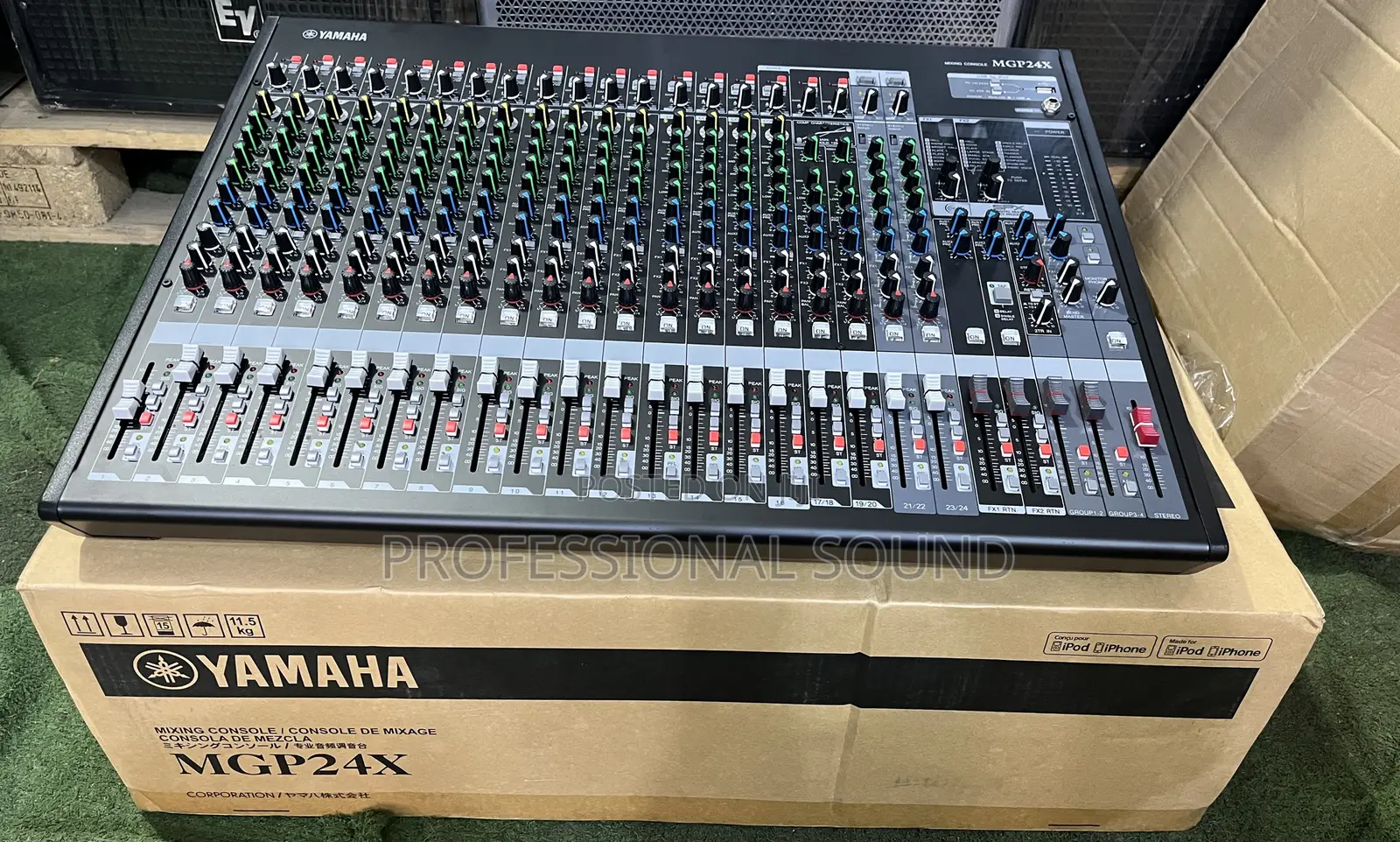 Yamaha Mgp24x 24-Channel Premium Mixing Console.