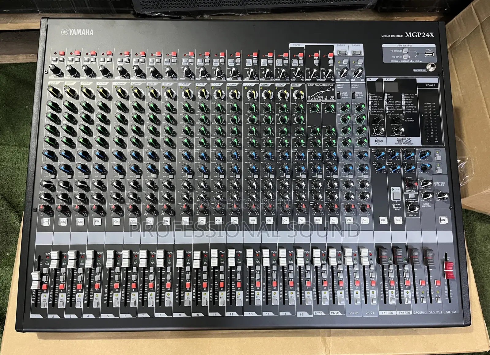 Yamaha Mgp24x 24-Channel Premium Mixing Console.