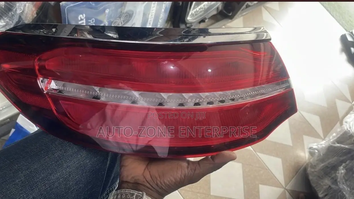 Mercedes Benz Gle Taillight