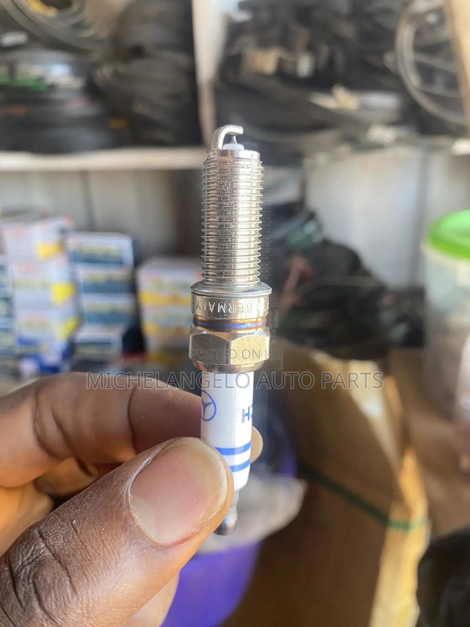 Spark Plugs Mercedes Benz C250