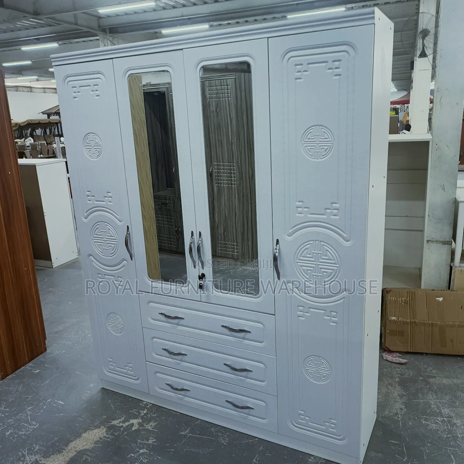 4 in Wooden Wardrobe (4doors)