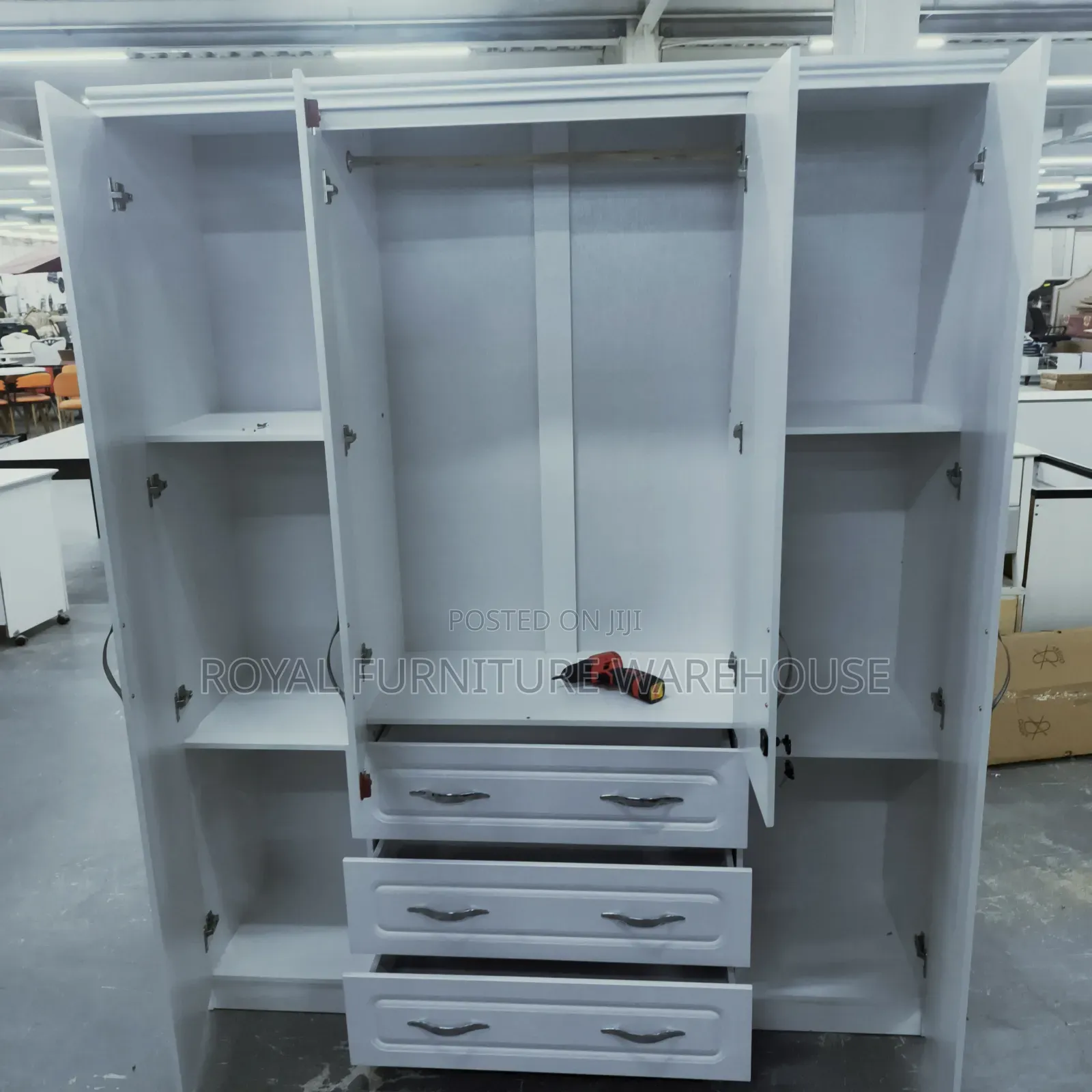 4 in Wooden Wardrobe (4doors)