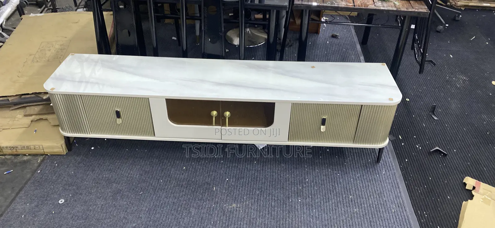 Quality Tv Stand 6feet