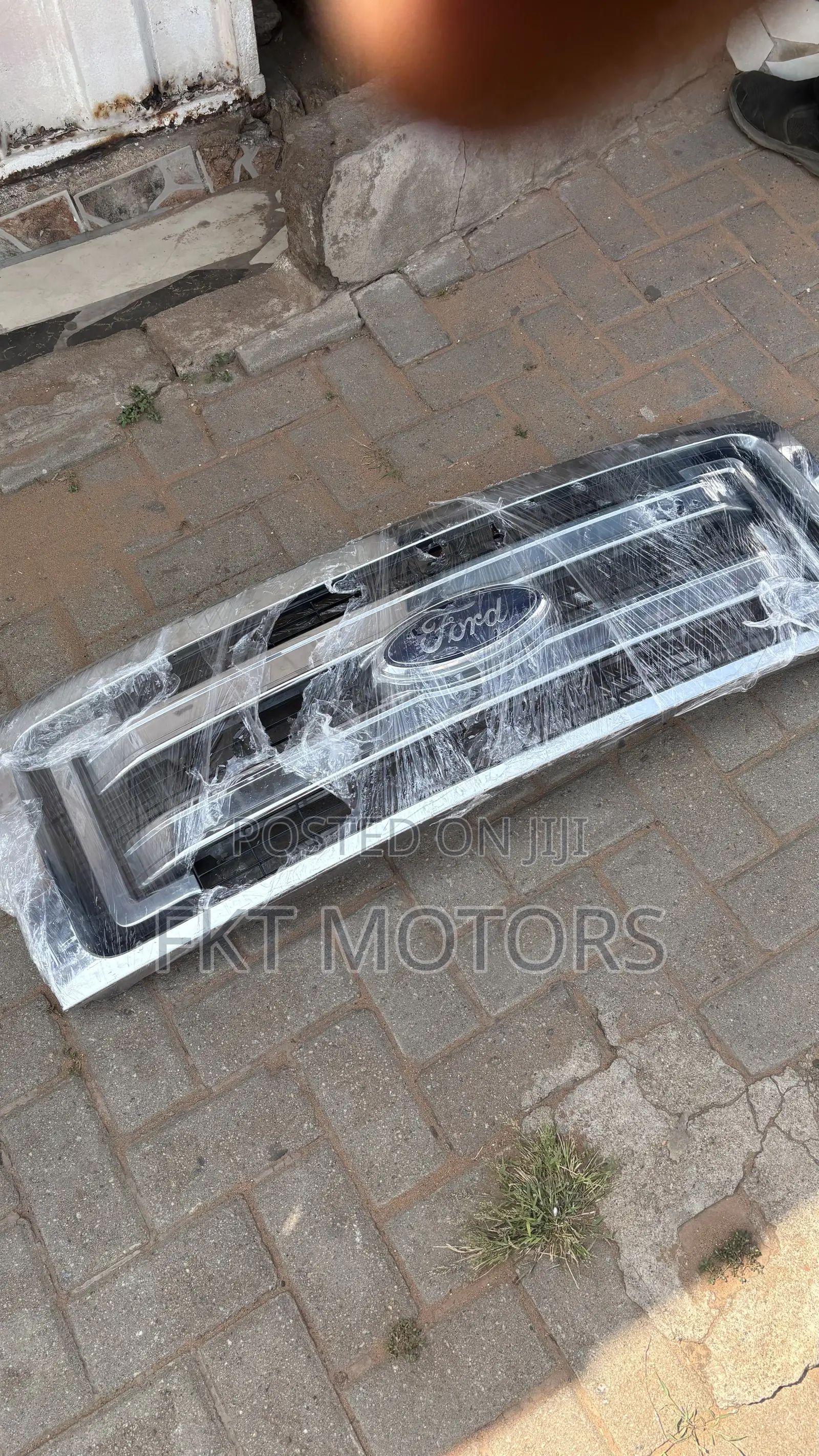 Ford F150 Front Chrome Grille/Shells 2008,2009,2010,2011,2012,2013