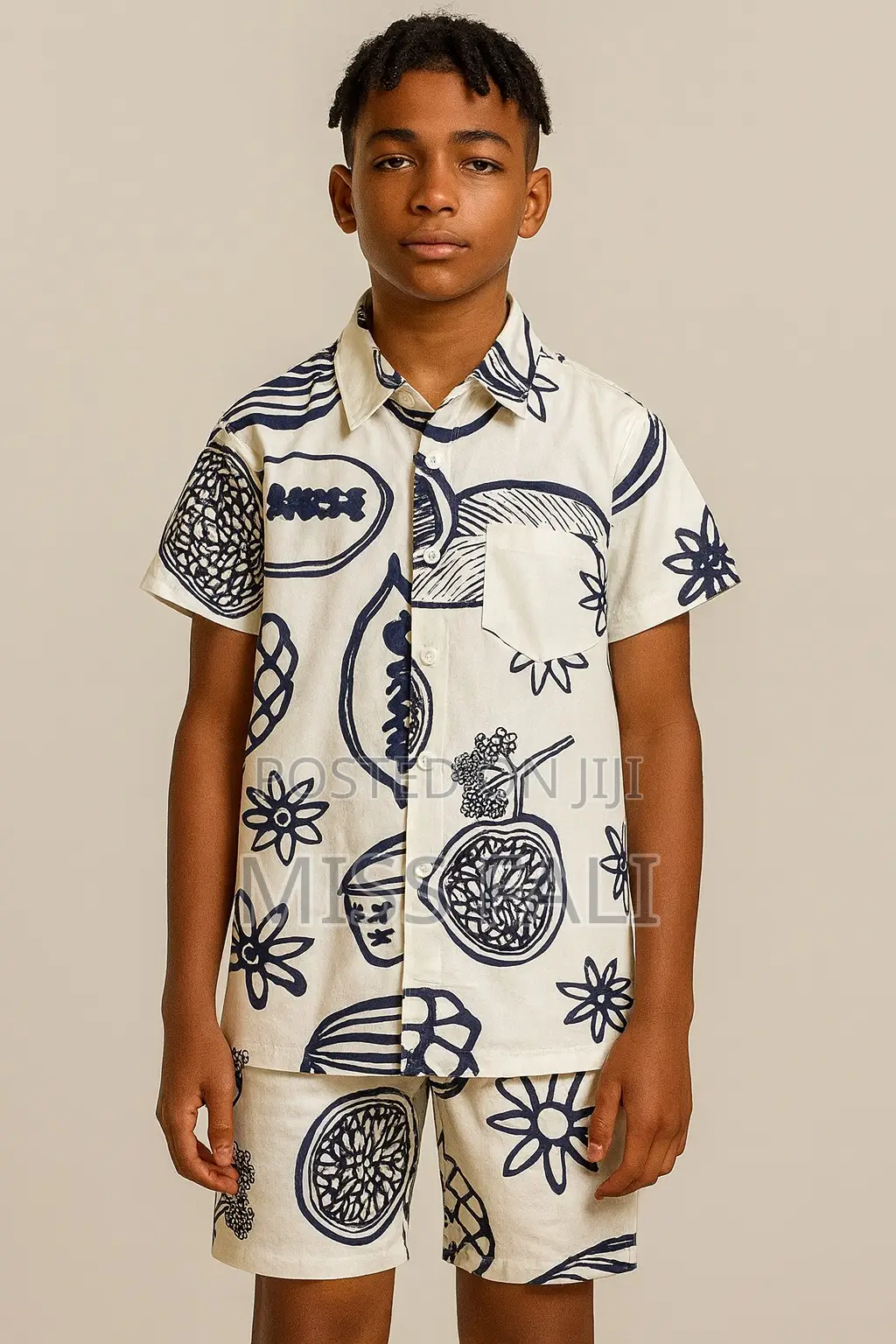 2pcs Graphics. 16-17years. 18 Slim Can Wear