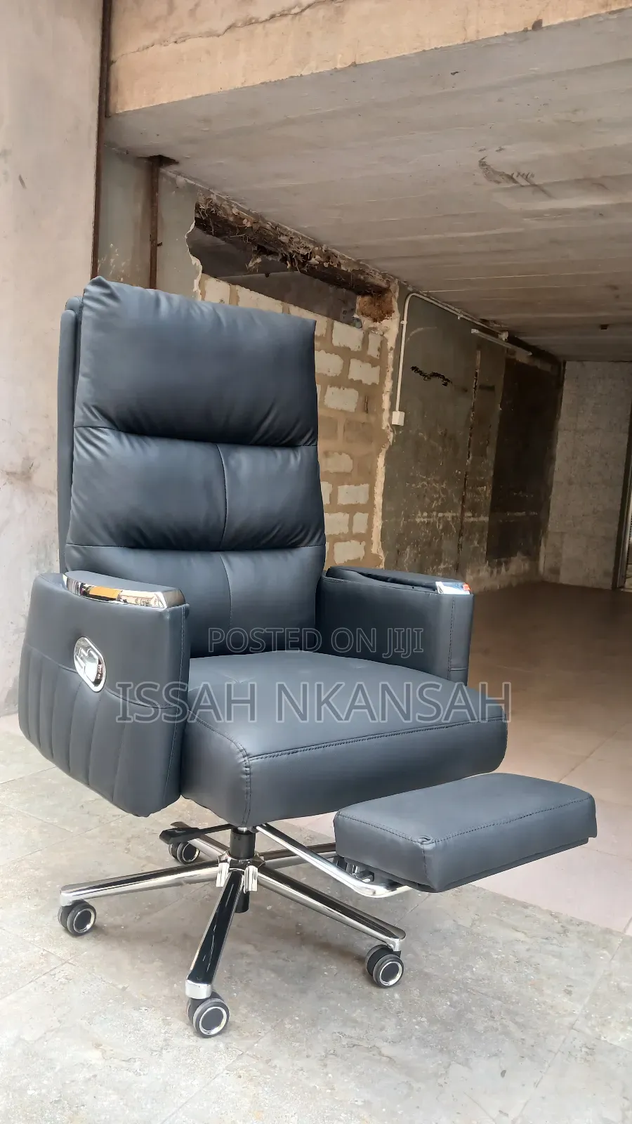Leather High Back Boss Office Chair