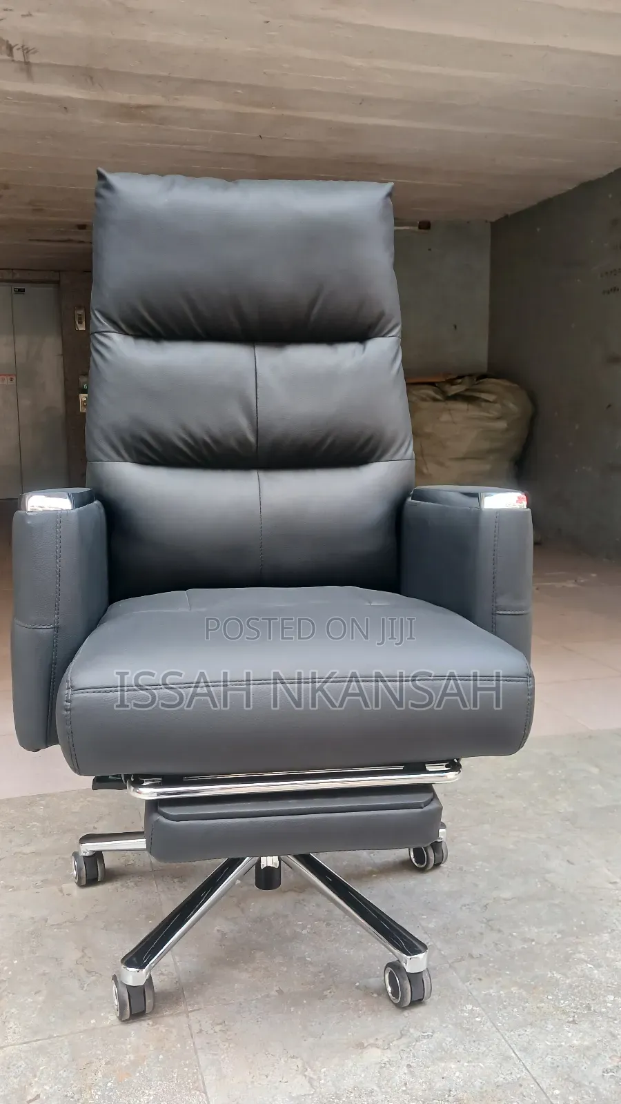 Leather High Back Boss Office Chair