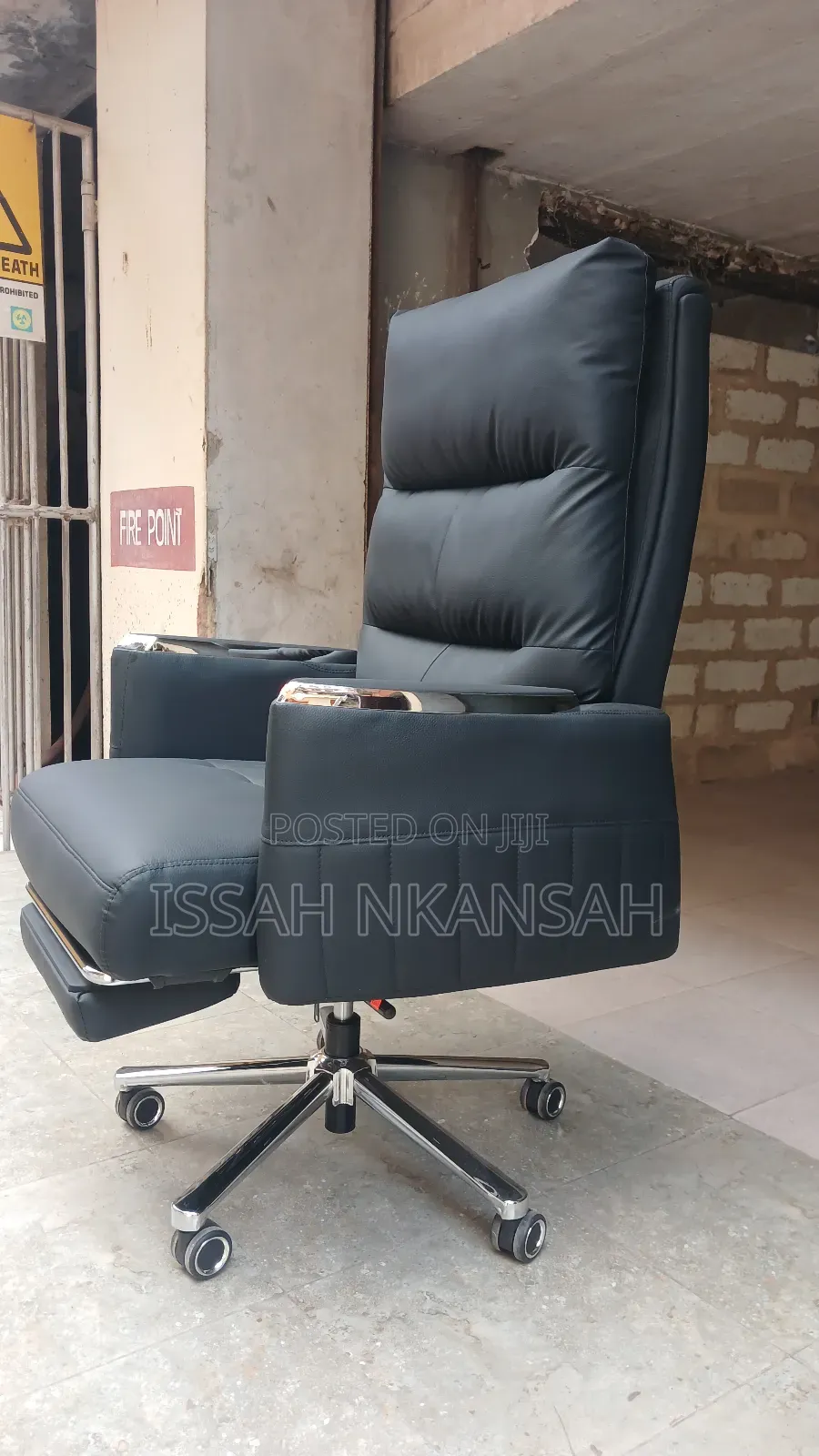 Leather High Back Boss Office Chair