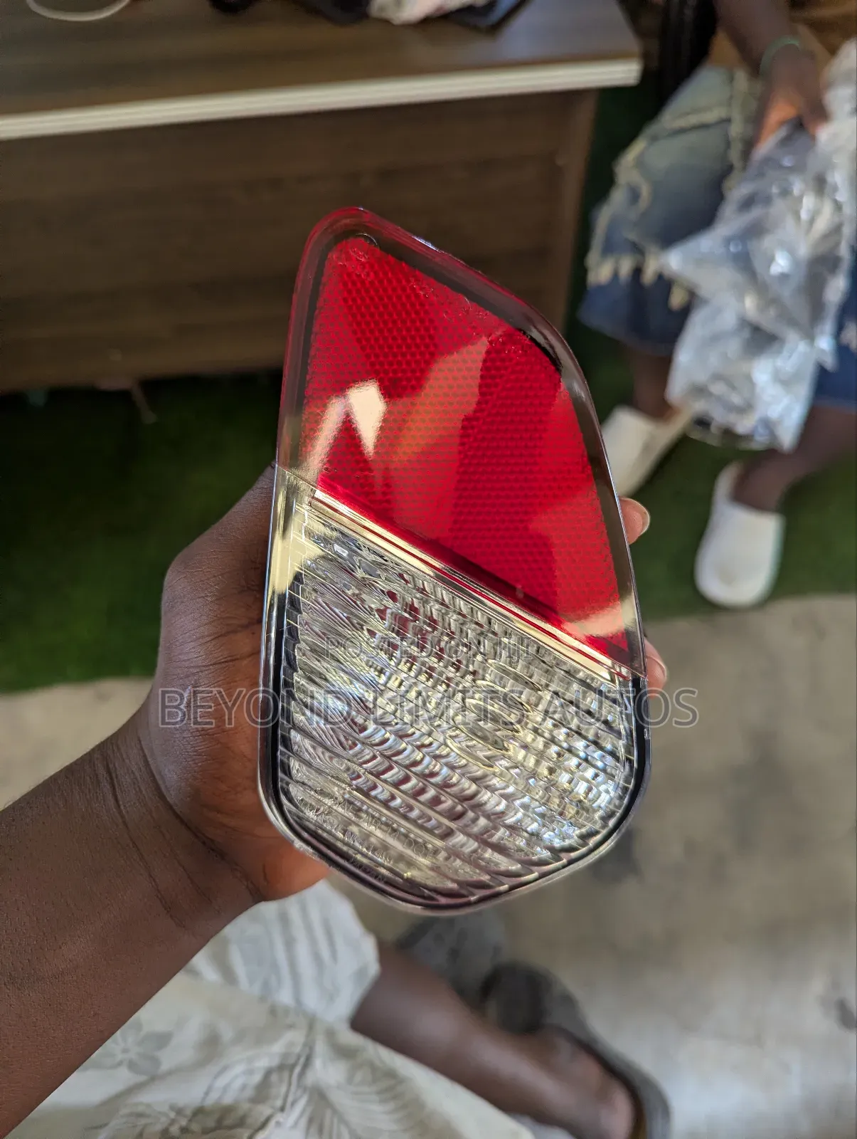 Mitsubishi Outlander 2016,2017,2018 Back Bumper Reflector