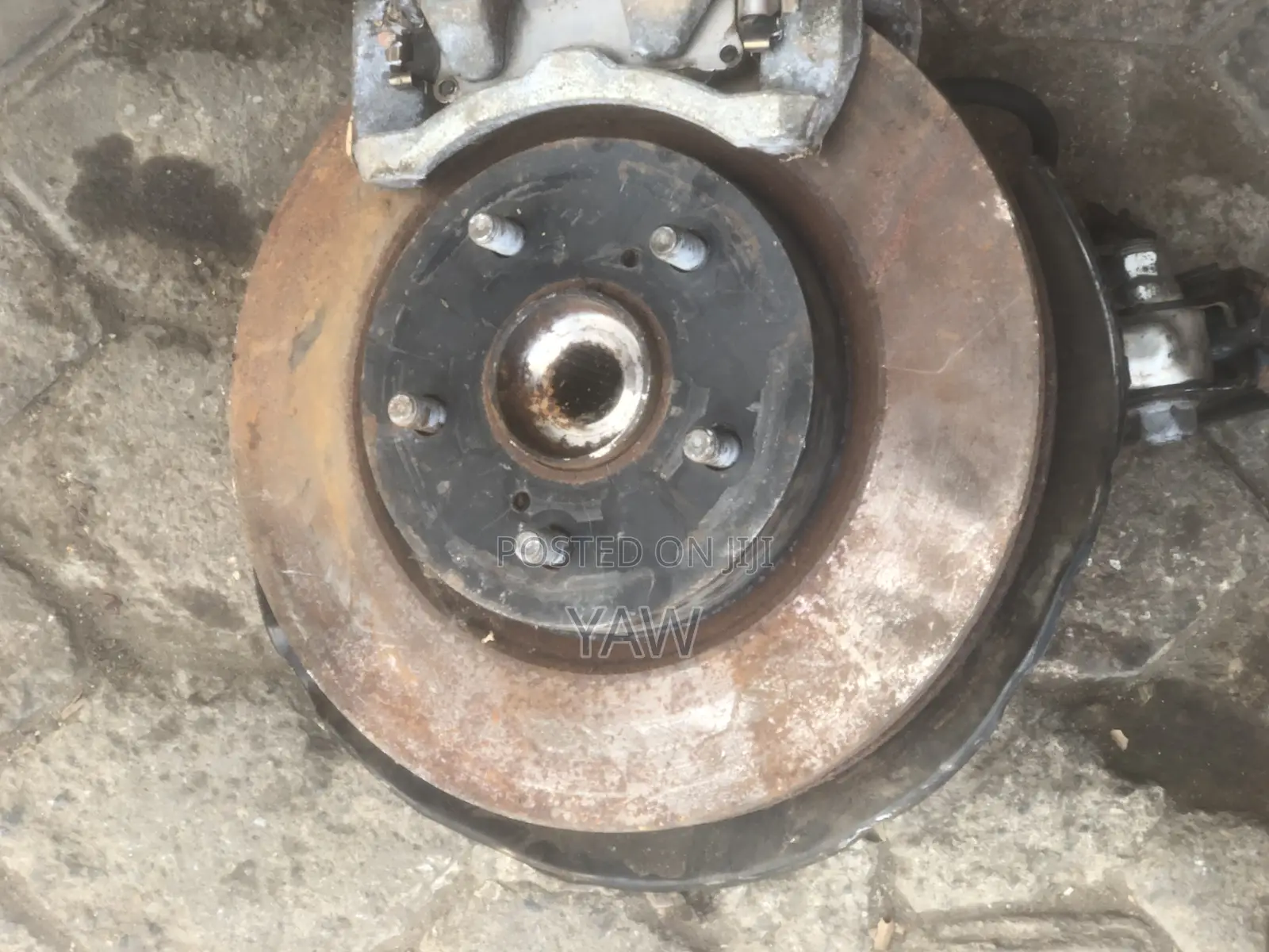 Toyota Rav4 2020 Front Hub