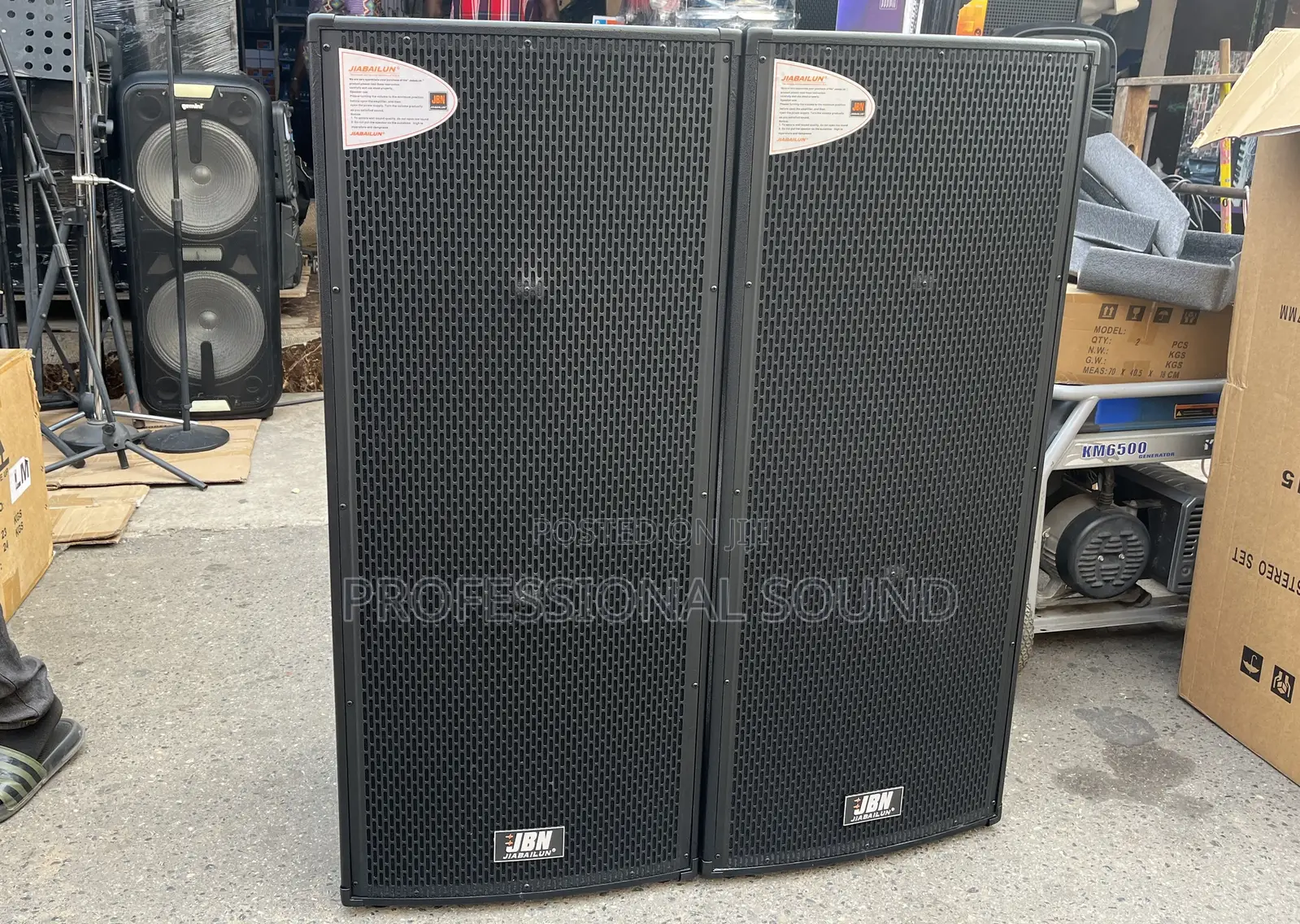 JBN Sp-125 Dual 15-Inch Passive Mid/Full-Range Loudspeakers.